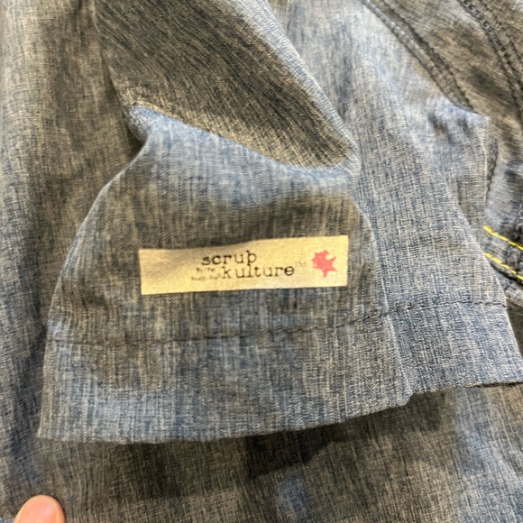 Bundle Mixed Pattern scrub Tops - Picture 7 of 7